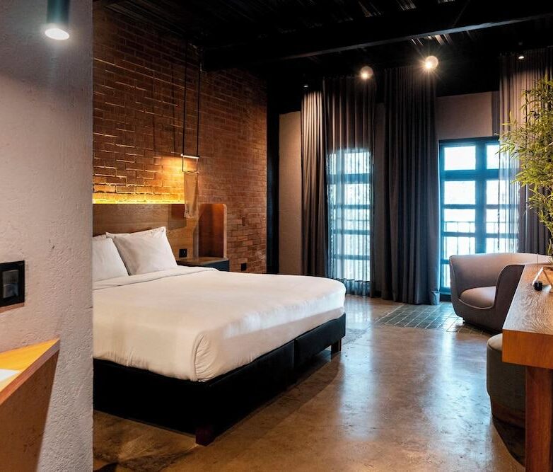 Colombia hotel room
